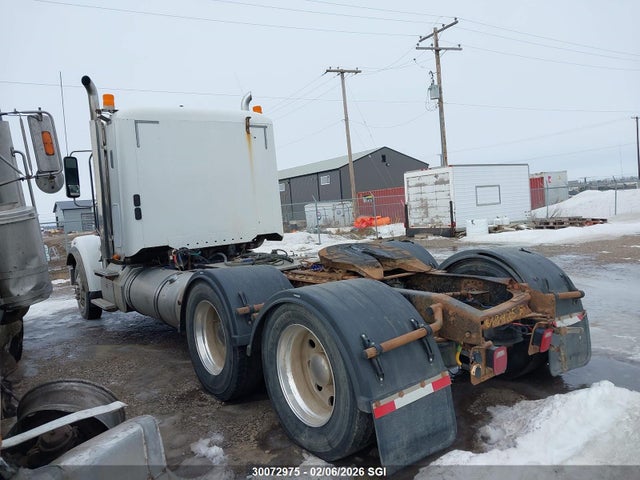 3ALHGND16GDGT7742 Freightliner 122sd