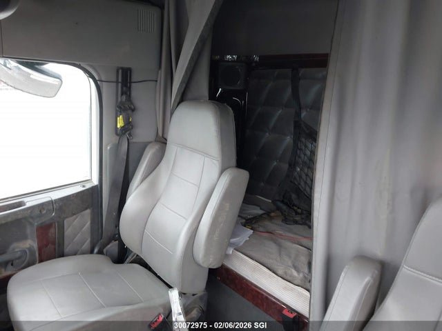 3ALHGND16GDGT7742 Freightliner 122sd