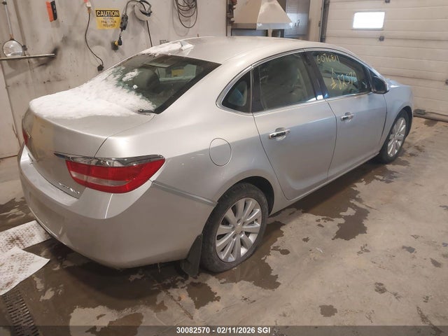 1G4PN5SKXE4188498 Buick Verano