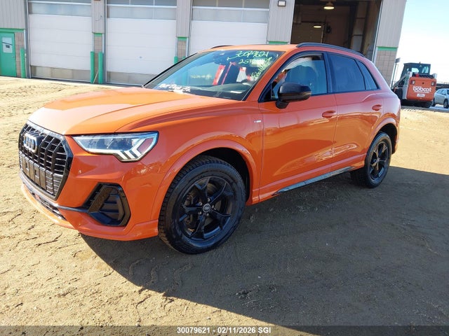 Audi Q3 Technik 45 2022 WA1FECF34N1024666 Image 2