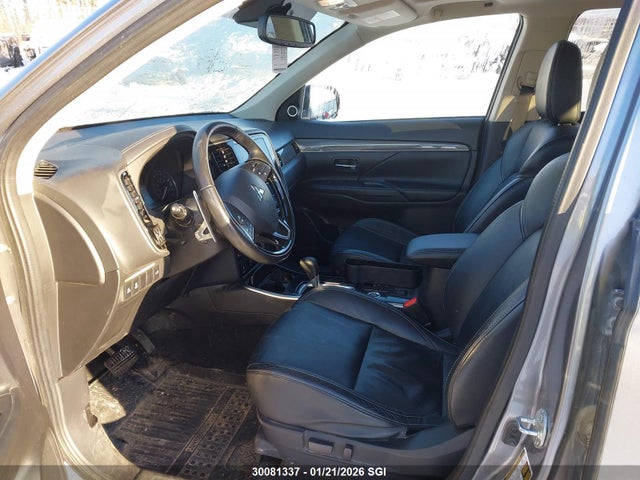 JA4JZ4AXXKZ604693 Mitsubishi OUTLANDER GT