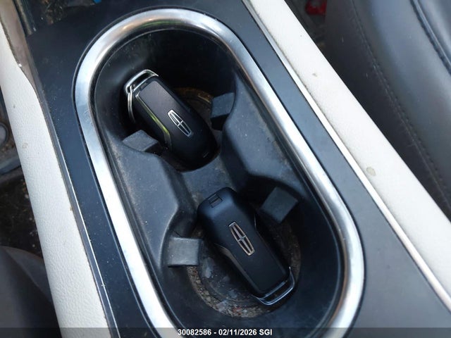 Lincoln MKC SELECT 2016 5LMCJ2D96GUJ10688 Image 11