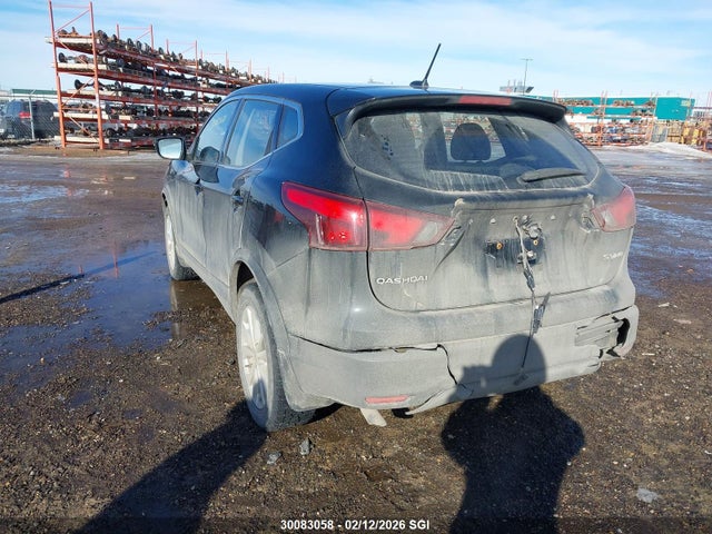 JN1BJ1CR5JW282367 Nissan Rogue Sport S/sv/sl