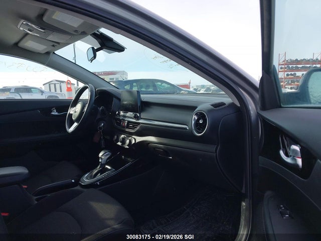 2021 Kia Forte Ex მანქანა იყიდება აუქციონზე, vin: 3KPF54AD0ME351654, აუქციონის ნომერი: 30083175