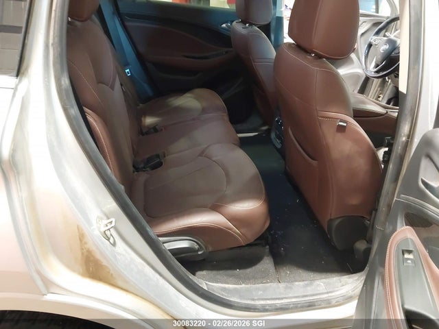 Buick Envision Essence 2018 LRBFX2SA9JD025799 Image 8