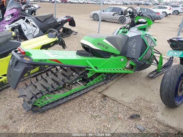 4UF14SNW5ET107495 Arctic Cat Arctic Cat