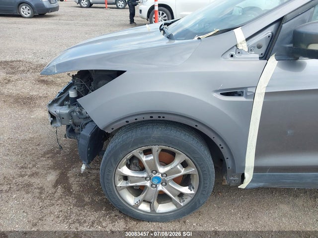 30083457 :رقم المزاد ، 1FMCU9H97DUB41621 vin ، 2013 Ford Escape Sel مزاد بيع