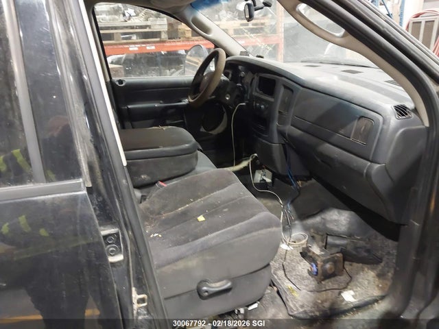 30067792 :رقم المزاد ، 3D7KR28C25G815107 vin ، 2005 Dodge Ram 2500 St/slt مزاد بيع
