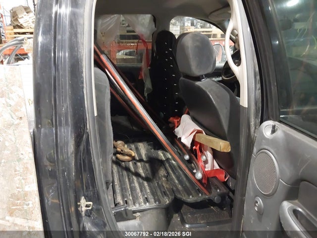 30067792 :رقم المزاد ، 3D7KR28C25G815107 vin ، 2005 Dodge Ram 2500 St/slt مزاد بيع