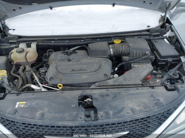 Chrysler Pacifica Touring L Plus 2019 2C4RC1EG3KR686540 Image 10