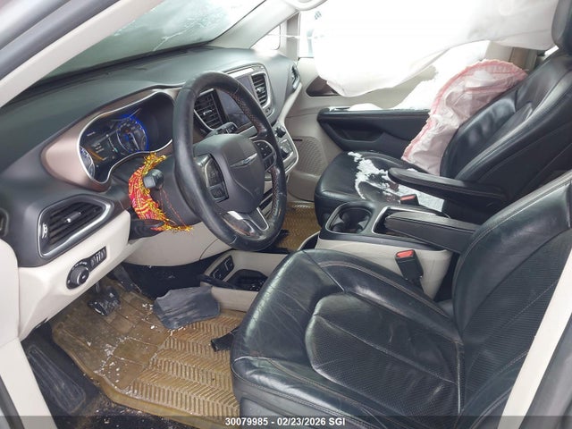Chrysler Pacifica Touring L Plus 2019 2C4RC1EG3KR686540 Image 5