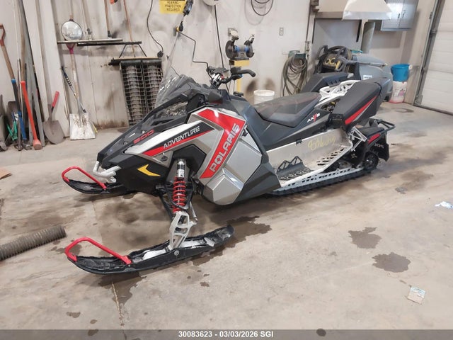 Polaris Snowmobile 2015 SN1DA6PS2FC531004 Image 2