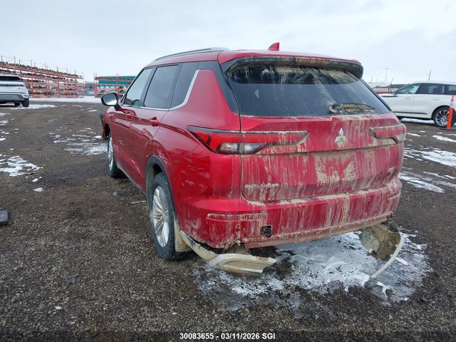 JA4J4UA8XNZ618329 Mitsubishi Outlander Se/black Edition
