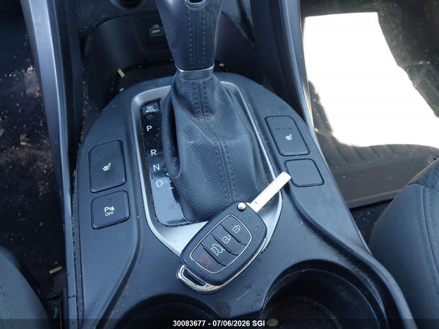30083677 :رقم المزاد ، 5XYZUDLB0HG469479 vin ، 2017 Hyundai Santa Fe Sport مزاد بيع