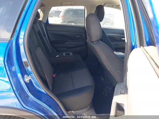 Mitsubishi RVR SE 2019 JA4AJ3AU8KU601005 Image 8
