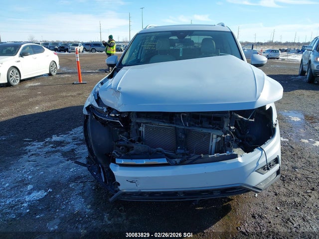 3VV4B7AX5JM119436 Volkswagen Tiguan Sel Premium
