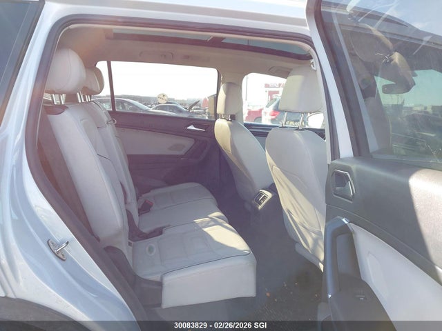 3VV4B7AX5JM119436 Volkswagen Tiguan Sel Premium