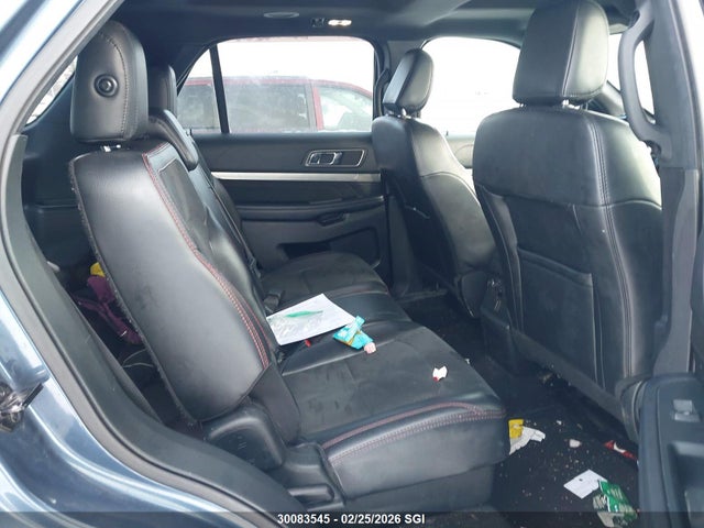 1FM5K8DH8KGB50216 Ford EXPLORER XLT