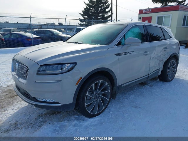 2LMPJ8KPXMBL15591 Lincoln Nautilus Reserve