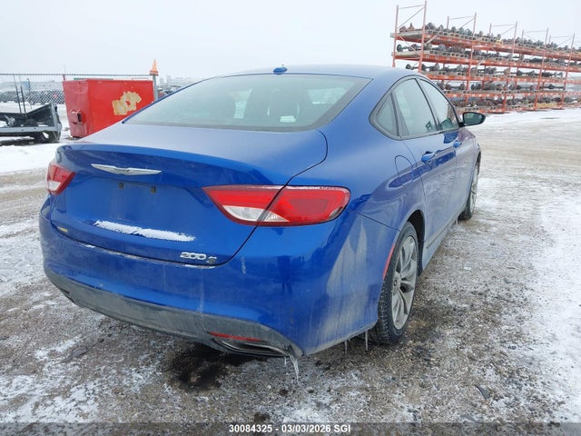 Chrysler 200 S 2015 1C3CCCBBXFN712214 Image 4