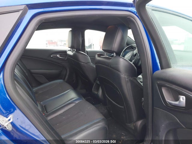 Chrysler 200 S 2015 1C3CCCBBXFN712214 Image 8
