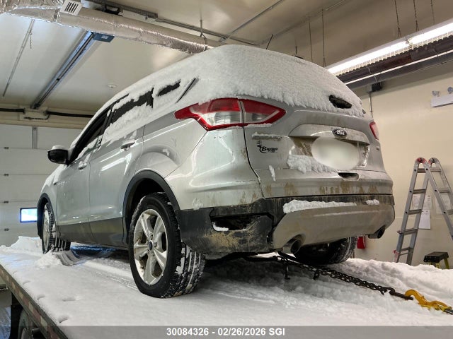 1FMCU0G77GUB63960 Ford ESCAPE SE