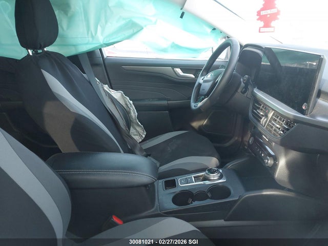 1FMCU0E15RUA88922 Ford Escape