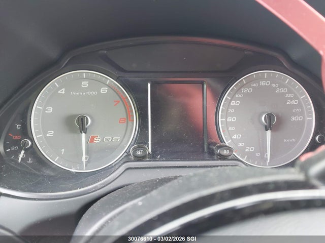 WA1LGCFP2EA015691 Audi Q5 Premium Plus