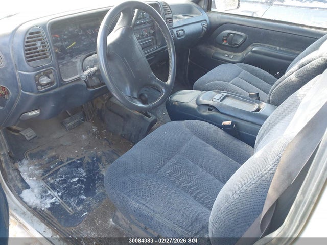 Aukcja sprzedaży 1995 Gmc Yukon, vin: 1GKEK13K0SJ753645, numer aukcji: 30084383
