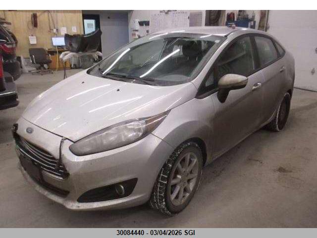 Ford FIESTA SE 2015 3FADP4BJ2FM137110 Image 2