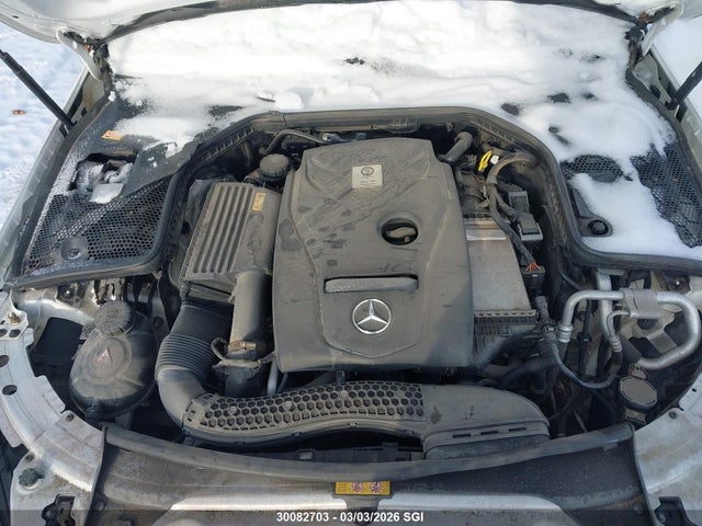 55SWF4KB2GU140883 Mercedes-Benz C 300 4matic