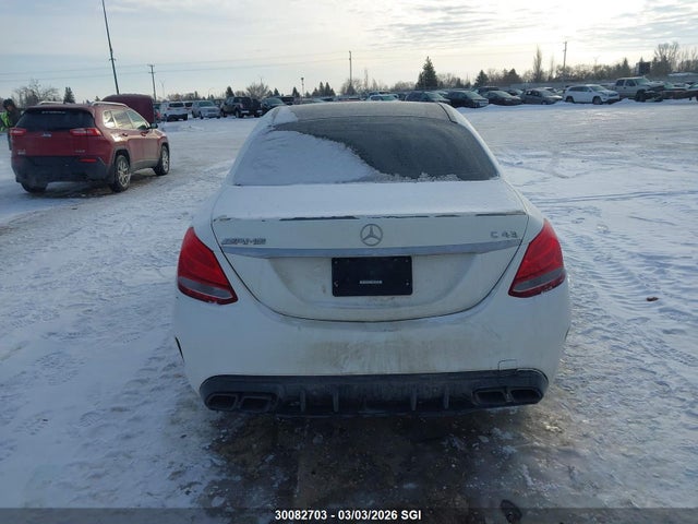 55SWF4KB2GU140883 Mercedes-Benz C 300 4matic