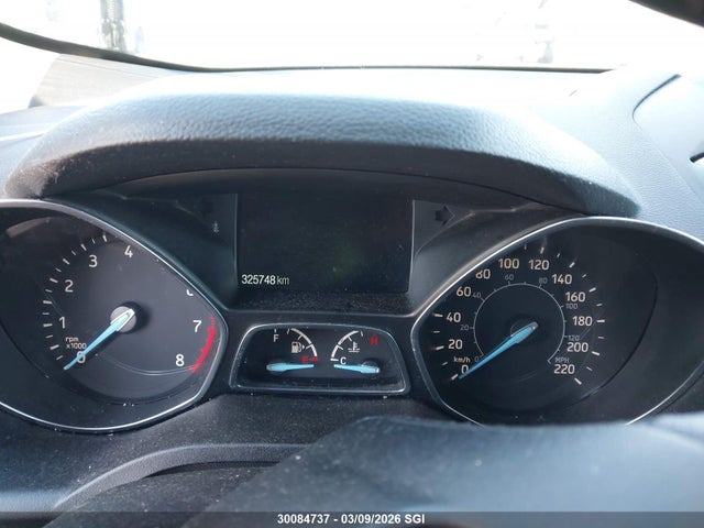 1FMCU9J94KUA83166 Ford Escape Titanium