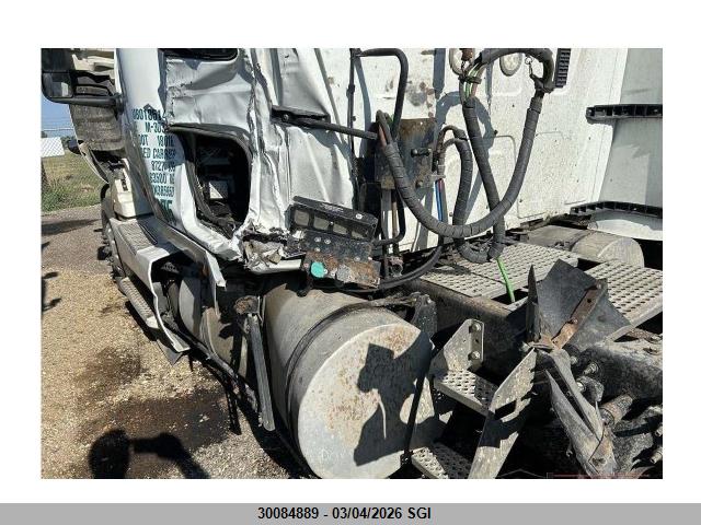 International Lt625 2019 3HSDZAPR7KN385950 Image 17