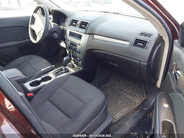 30084909 :رقم المزاد ، 3FAHP0HA4CR208467 vin ، 2012 Ford Fusion Se مزاد بيع