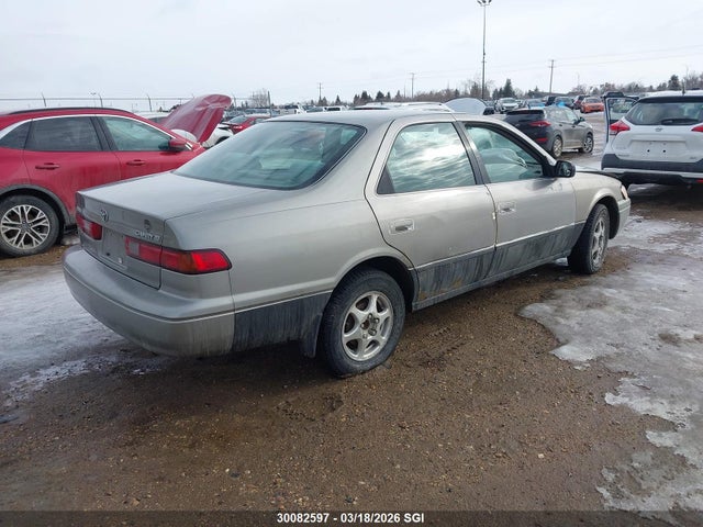 30082597 :رقم المزاد ، JT2BG22K0X0270539 vin ، 1999 Toyota Camry Le/xle مزاد بيع
