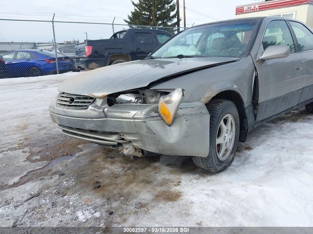 30082597 :رقم المزاد ، JT2BG22K0X0270539 vin ، 1999 Toyota Camry Le/xle مزاد بيع