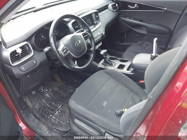 5XYPGDA38KG587927 KIA Sorento L/lx