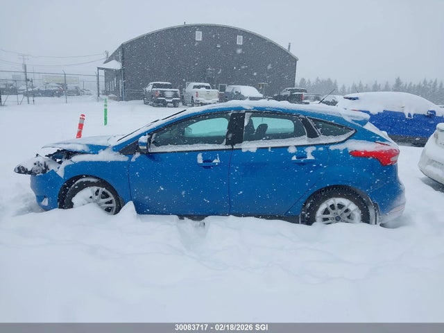 1FADP3K21GL278336 Ford FOCUS SE