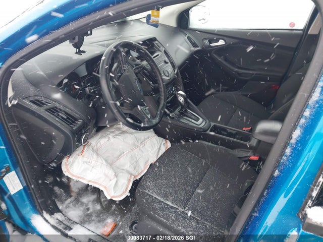 1FADP3K21GL278336 Ford FOCUS SE