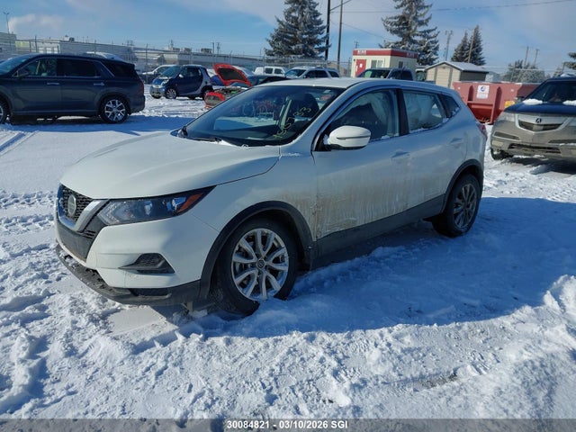 JN1BJ1AW5MW450733 Nissan Rogue Sport S