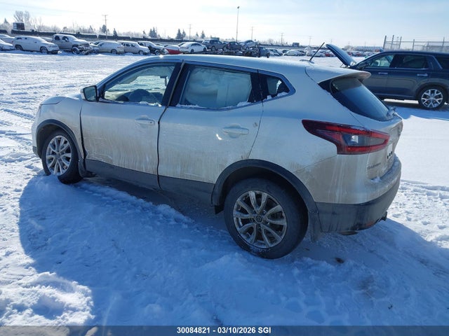 JN1BJ1AW5MW450733 Nissan Rogue Sport S