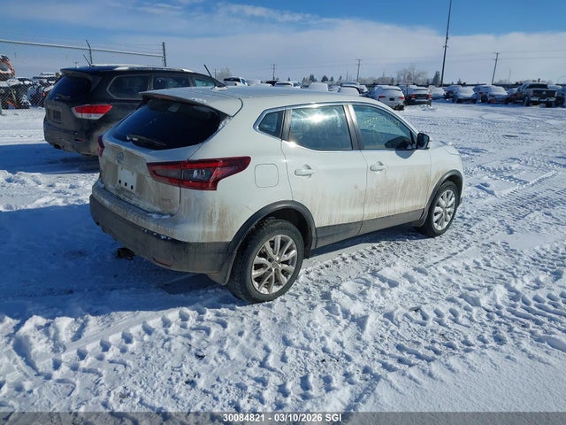 JN1BJ1AW5MW450733 Nissan Rogue Sport S