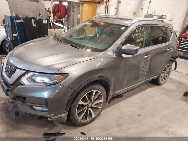 5N1AT2MV3JC740778 Nissan Rogue Sv/sl