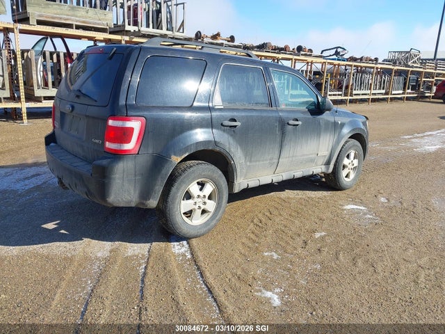30084672 :رقم المزاد ، 1FMCU93198KB74168 vin ، 2008 Ford Escape Xlt مزاد بيع