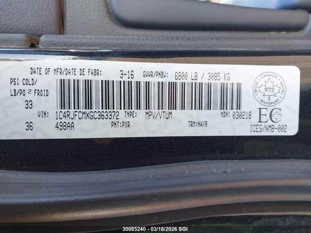 1C4RJFCMXGC363372 Jeep Grand Cherokee Overland