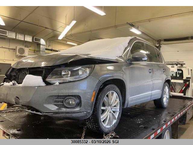 30085332 :رقم المزاد ، WVGJV7AXXDW008616 vin ، 2013 Volkswagen Tiguan S/se/sel مزاد بيع