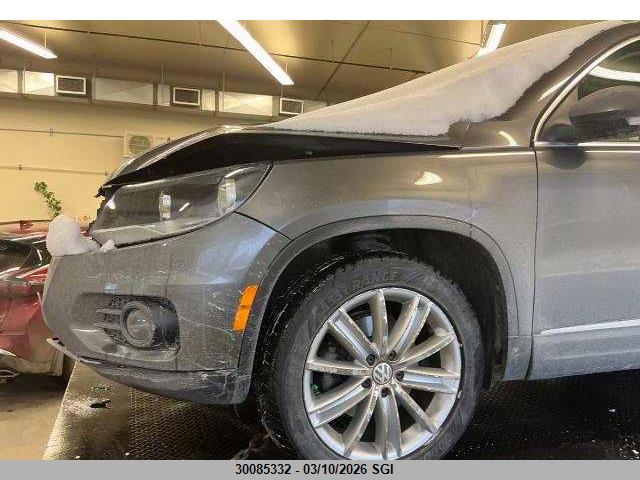 30085332 :رقم المزاد ، WVGJV7AXXDW008616 vin ، 2013 Volkswagen Tiguan S/se/sel مزاد بيع