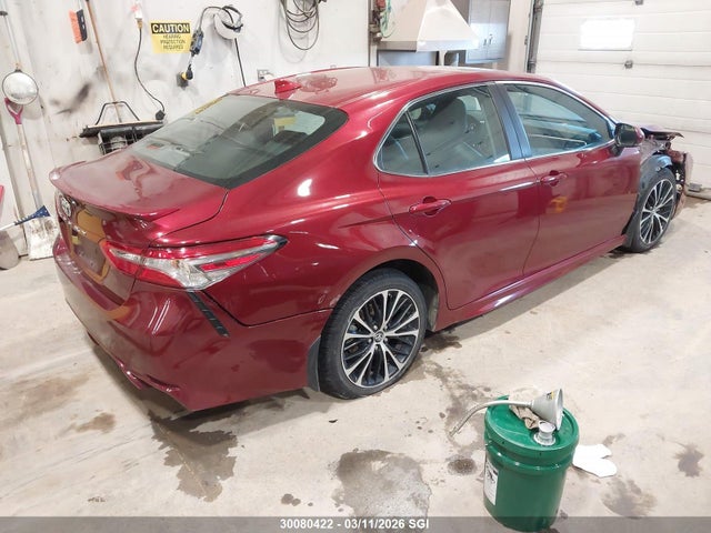 4T1B21HK6JU506016 Toyota Camry Hybrid Se