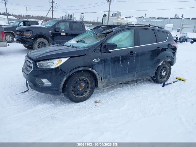 30084902 :رقم المزاد ، 1FMCU9GD2HUB47399 vin ، 2017 Ford Escape Se مزاد بيع